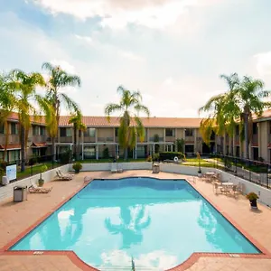 2* Hotel 6 Hills Ca